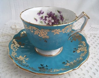Aynsley Bone China Tea Cup and Saucer, Turquoise Blue with Purple and White Violets, Gold Gilding and Trim