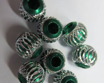 Silver filigree 8 mm green plastic bead
