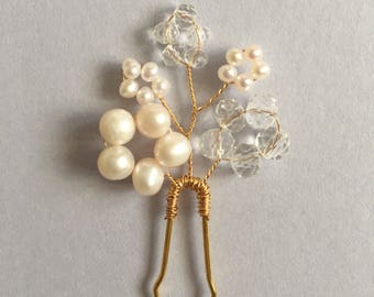 Bridal hair pin, bridesmaid hair pin, gold hair pin, pearl hair pin