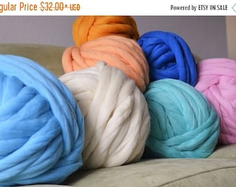 Arm Knitting Merino Wool, Chunky Yarn,Super Chunky wool,Jumbo Yarn,Extreme Knitting Yarn, Bulky Yarn,Gift for Her,Knitting Yarn