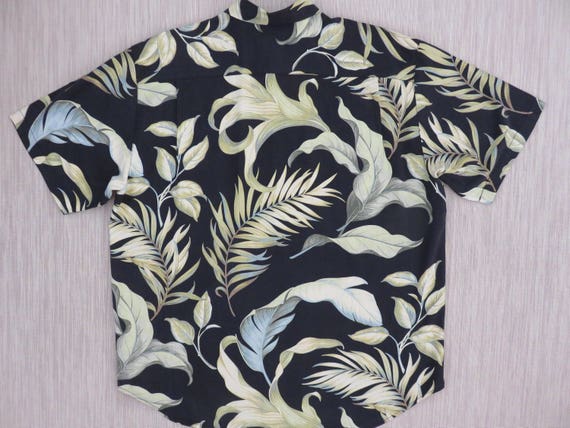 TOMMY BAHAMA Shirt Mens Hawaiian Shirt Black Copyrighted