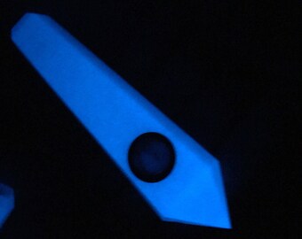 Blue Haze Glow in The Dark Crystal Pipe