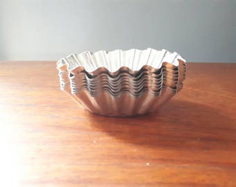 18 Vintage Sandbakkelie Madeleine Mini Tart Cake Tins Sweden