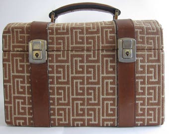Pierre Balmain, beauty case Monogram 60's. Rare model. Signed.