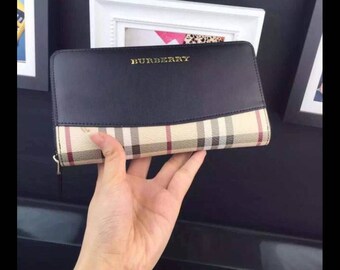 Vintage Brand new Burberry hand bag