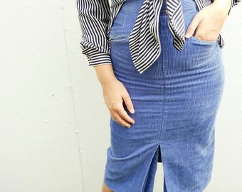 Vintage Corduroy Highwaisted Skirt