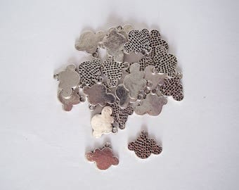 Set of 10 cloud charms.