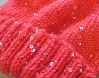 Child Hat 8/10 years, red color with glitter.