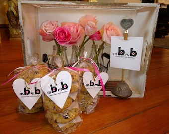 New moms, who has time to bake?! Made to order, our lactation cookies allow you to spend your time with your baby instead of in the kitchen!