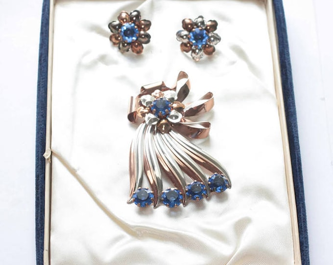 Vermeil Sterling Blue Stone Set Retro 1940s Brooch Earrings Ribbons Bow Design Original Box