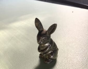 metal rabbit figurine