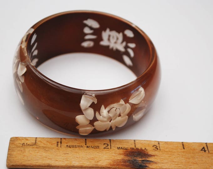 Wide Brown White Flower Bangle - Reversed Carved - molded white Intaglio floral - Brown Lucite bracelet