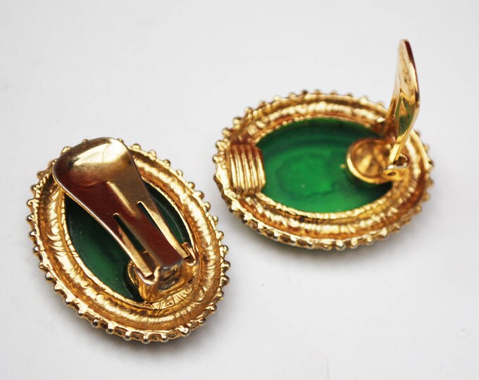 Green intaglio cameo Earrings - reversed Carved Crystal - women profile - Clip on earrings