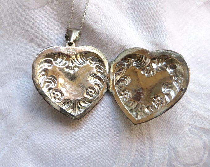 Vintage Sterling Heart Locket Necklace, Art Nouveau Heart Locket, Vintage Art Nouveau Jewelry, Valentines Day, Love Locket