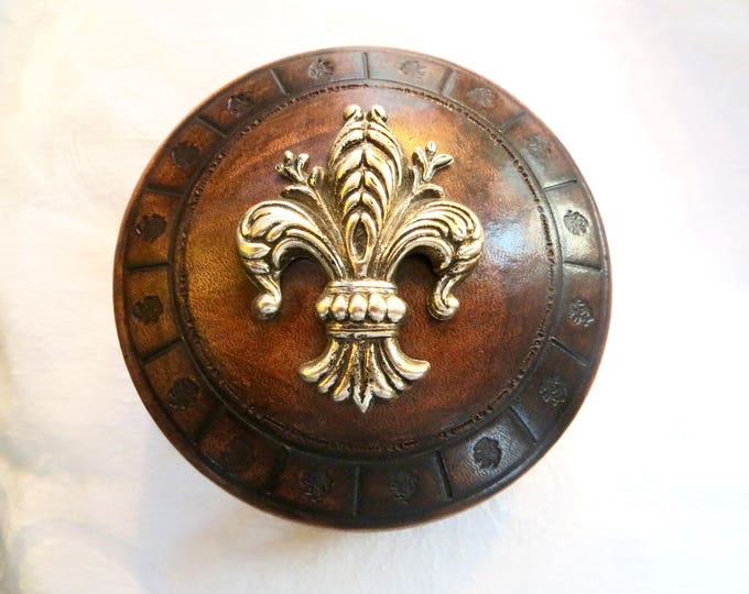 Vintage Fleur De Lis Trinket Box, Leather Vanity Box Gold Fleur De Lis Lid Jewelry Keepsake Box , Vintage Vanity