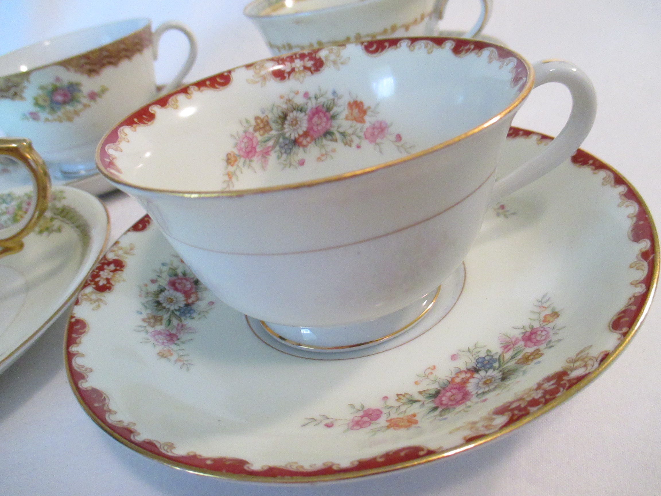 Vintage Mismatched Shabby China Cups & Saucers for Tea Party