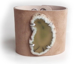 Leather bracelet cuff with agate sand beige suede