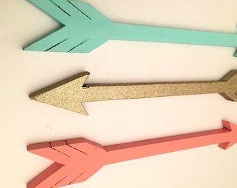 Arrow Wall Decor, Wooden Arrow Wall Art, Set of Three Arrows, Wood Arrows, Rustic Arrow, Rustic Wall Decor,