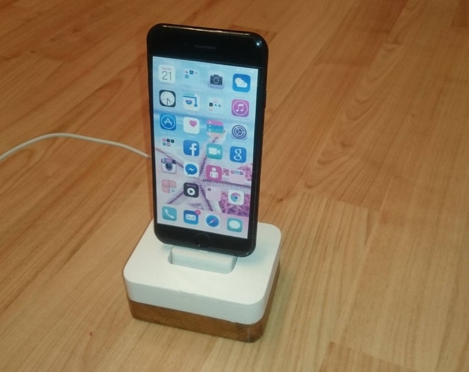 iphone charging station docking station stand, IDOQQ Uno White Wood Station, iphone 5, 6, 7, 8
