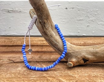 Cat's Eye Glass Beaded Bracelet - adjustable bracelet with 4mm uneven blue-violet cat's eye beads