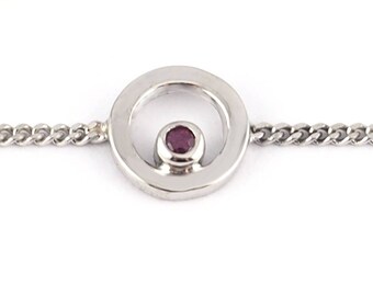 White Gold Bracelet 18 k, 1 Ruby 0.04ct.