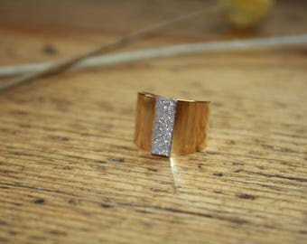 LAURETTE taupe glitter ring