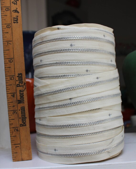 Metal Zipper Tape Roll 3 lbs 14 oz VINTAGE by Plantdreaming