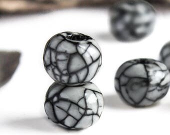 Greek Ceramic Beads, Smokey light Grey Crackle Glazed Ball Raku mosaic Bead Organic Black lines rounds jewelry boho rustic 12 to 14mm- 2pcs