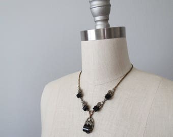 vintage 1930s glass necklace