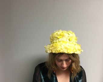 1960s "Devo" Floral Bucket Hat O' Yellow