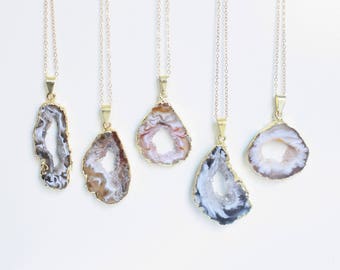 Geode Necklace, Festival Necklace, Rock Necklace, Gypsy Jewelry, Agate Necklace, Bridesmaid Gift, Boho Jewelry, Geode Pendant, Boho Chic