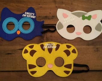 Personalized Daniel Tiger Felt Masks! Daniel Tiger Birthday Party Favor! Pick Any Mixture of Characters!