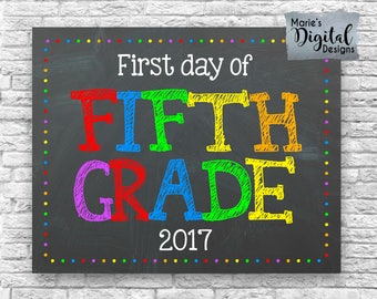 INSTANT DOWNLOAD - First Day Of Fifth Grade / Printable Chalkboard School Sign / Photo Prop / Girl Boy First Day Of School Digital JPEG File