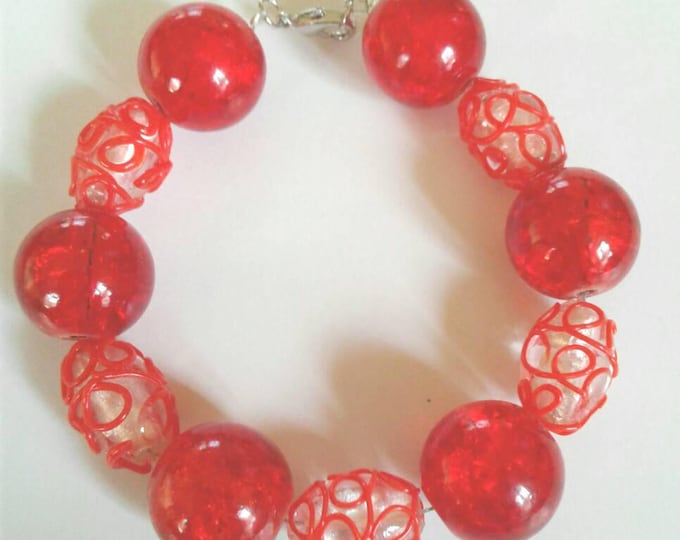 Red Chunky Beaded Design Bracelet, Statements Piece, Gift for Women, Beadwork, Glass Bead,Popular Style, Muti Colored, Christmas Gift, Bold.