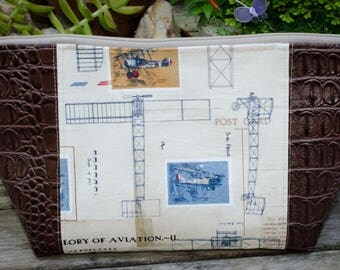 Peek a Boo Beauty Bag
