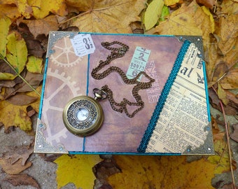 Steampunk pocket watch with gift package