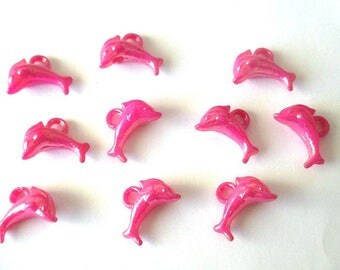 10 pendants Dolphin acrylic fuchsia ab color 13 x 19 mm