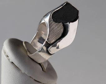 Handmade ring for women in silver and slate
