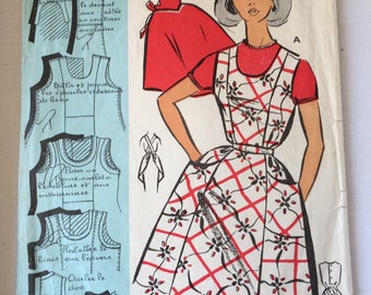 Fabulous 50's french vintage sewing pattern - "Patrons Modele 112007" woman set of 2 aprons size 44 / size 16