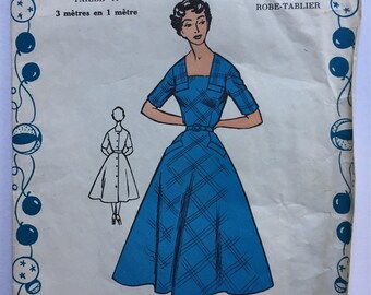 UNOPENED Fabulous 50's french vintage sewing pattern : Woman flared dress with pockets- size 16 taille 44 "Patrons Favoris et Parisiens 17.3