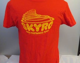 Vintage Flying Disc (Frisbee) Shirt - Skyro The Long Distance Flyer - Men's L
