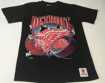 detroit red wings t shirt