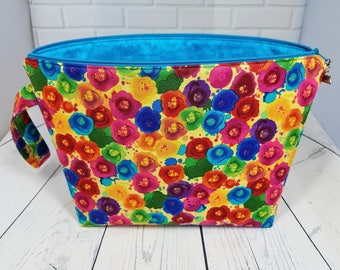 Knitting project bag Crochet project bag Yarn travel pouch Yarn tote Gadget bag Yarn craft bag Flower project bag Zippered project bag
