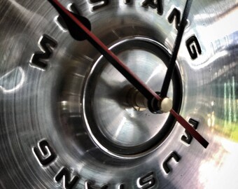 1971-73 Mustang Hubcap Clock (003)