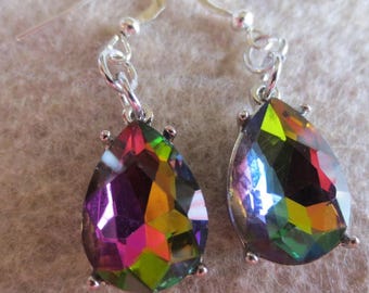 Dangle Earrings of Crystal Changing Colors