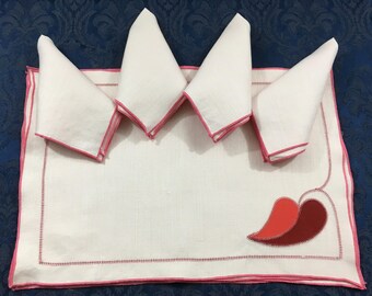 Vintage Set of 4 Linen Pink and Red Placemats with matching Napkins
