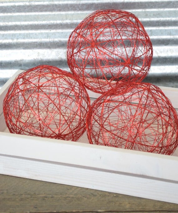 Decorative Wire Balls 6 Inch Red