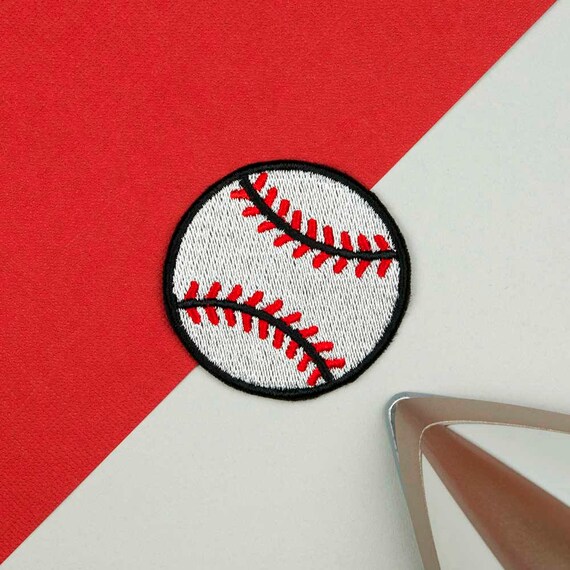 Baseball ball iron on patch / baseball sew on patch
