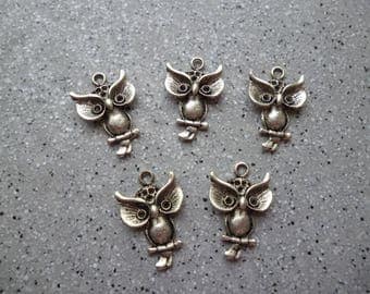 Lot de 5 breloques chouettes, hiboux en métal argenté, pendentif chouettes, accessoires bijoux