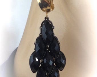 Vintage art deco chic clip earrings
